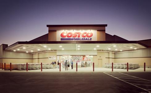 Costco每年售出7亿美元的服装超过一些服装零售商