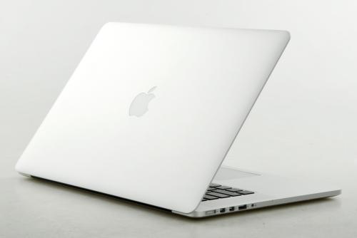 16英寸MacBook Pro易于维修的键盘