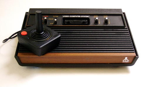 动手使用Atari VCS，这是一种令人流连忘返的怀旧之情