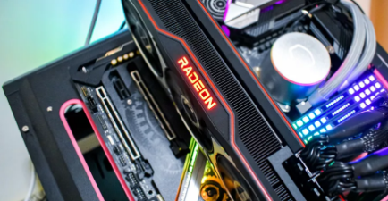 AMD似乎将揭示惊喜的RX6800XT午夜黑限量版GPU