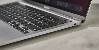 未来的苹果MacBook可能会将可移动鼠标塞入键盘