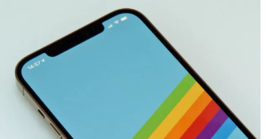 苹果测试了iPhone13的屏下TouchID但不要指望它会发生
