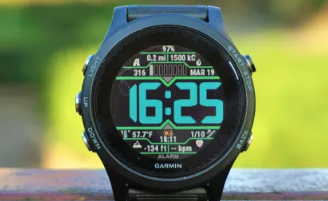Garmin先行者935健身手表评测