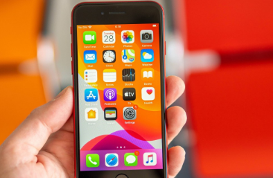 下一款AppleiPhoneSE将于2022年推出 配备4.7英寸显示屏和5G