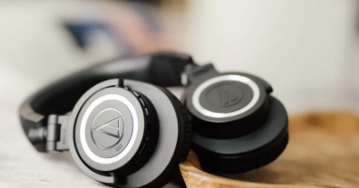 AudioTechnica的ATHM50xBT2为流行的蓝牙罐添加了新的编解码器支持