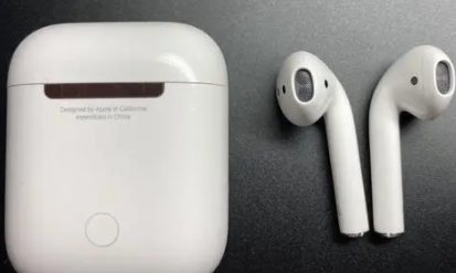 毕竟AppleAirPodsStudio可能会在今年推出