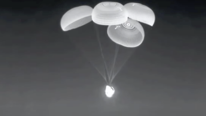 SpaceXDragonJump开始感官体验NASA宇航员