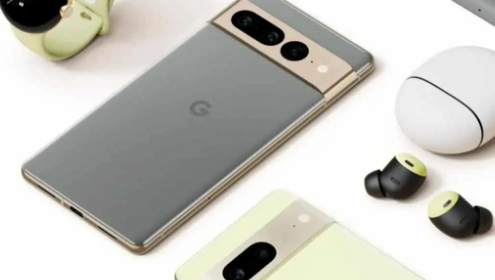 谷歌Pixel7和7Pro背面没有柔软触感玻璃