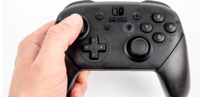 iOS16将让你在iPhone游戏中使用NintendoSwitch控制器