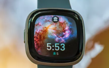 Fitbit Versa 4智能手表评测