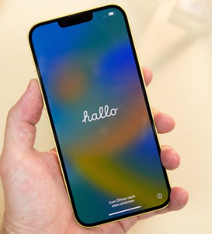 苹果原版iPhone的60Hz显示屏到2024年