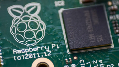 Raspberry Pi为年轻人推出代码编辑器