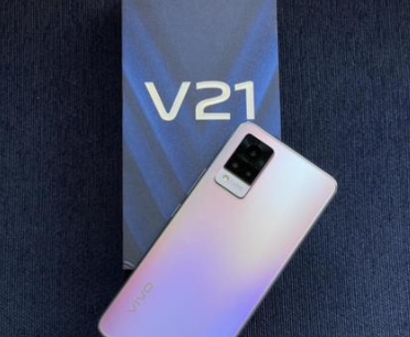 Vivo V21智能手机配备6.44英寸显示屏