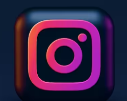 Instagram现在允许用户创建和分享照片的自定义贴纸