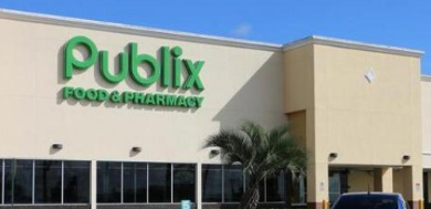 Publix授予12名领导者公司最高荣誉