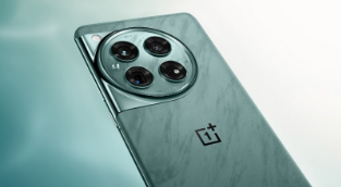 OnePlus 12采用Pixelworks X7独立处理器提供增强的游戏体验