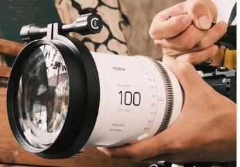 Viltrox正准备正式推出专为全画幅相机设计的新型变形电影镜头